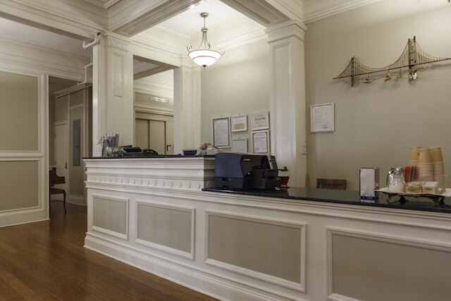 グラント ホテル