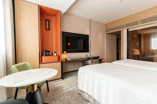 ネーザン ホテル (香港弥敦酒店)