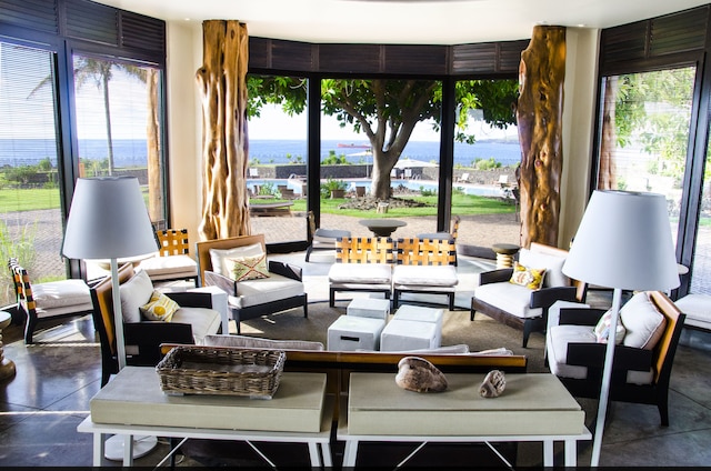 ナヤラ ハンガロア