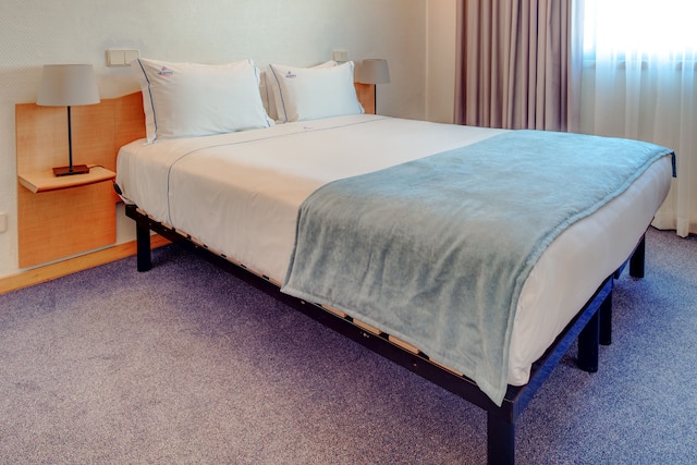 VIP エグゼクティブ エデン アパートホテル