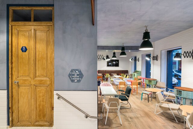 ホステル オズ ニース