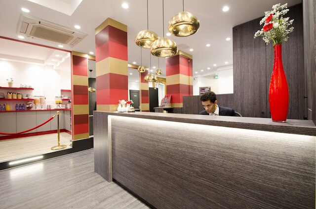 ホテル ミニー オペラ モンマルトル