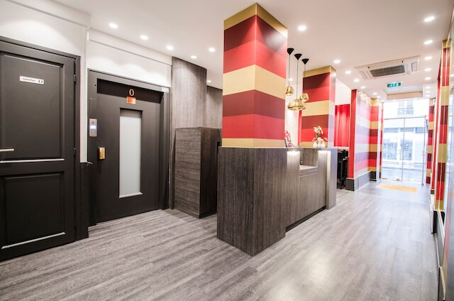 ホテル ミニー オペラ モンマルトル