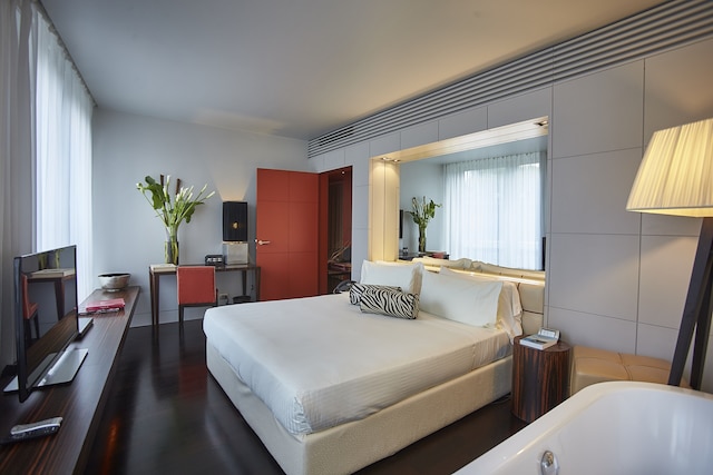 シナ ザ グレイ