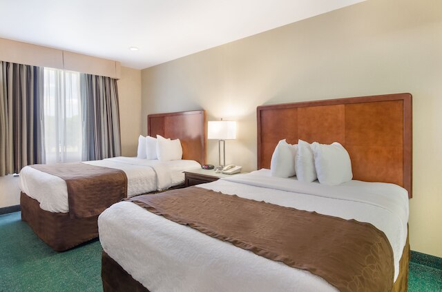 メインステイ スイーツ ロアノーク エアポート