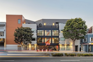 インフィニティホテルサンフランシスコ、ヒルトンのタペストリーコレクション