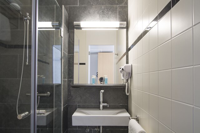 バスティオン ホテル ザーンダム