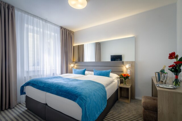 ホテル ホワイト ライオン