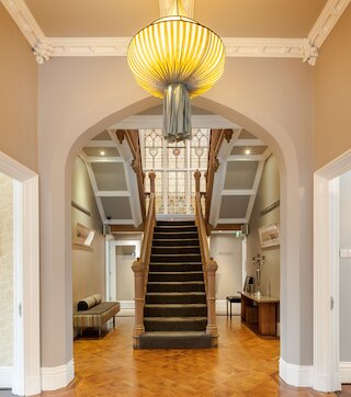 ディズベリー ハウス ホテル