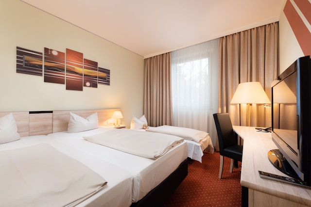 ノヴィーナ ホテル スートヴェストパーク ニュルンベルク