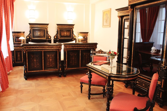 ホテル アット ザ グリーン グレーペ