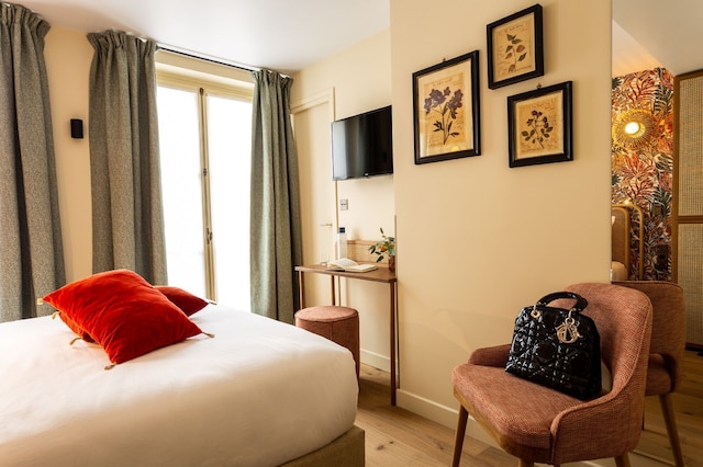 オテル ボンソワール マダム