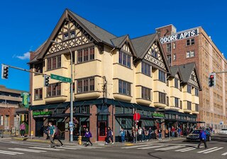 カレッジ イン ホテル