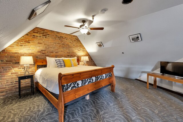 カレッジ イン ホテル