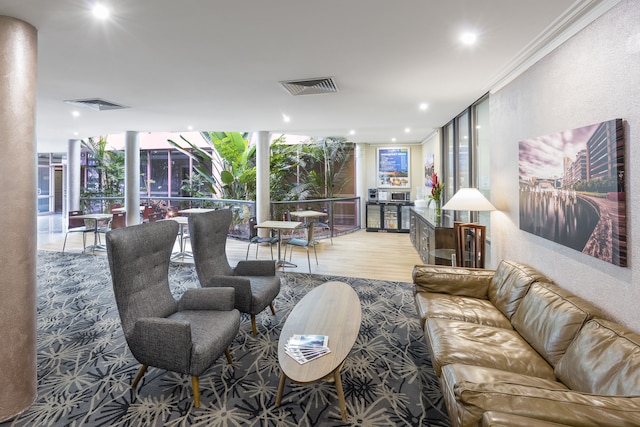 キンバリー ガーデンズ ホテル & サービスド アパートメンツ