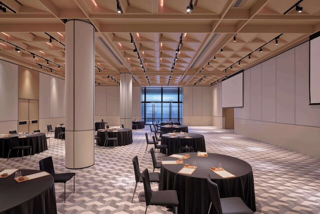 ハイアット セントリック ジョンシャン パーク 上海 (上海中山公园凱悦尚萃酒店)