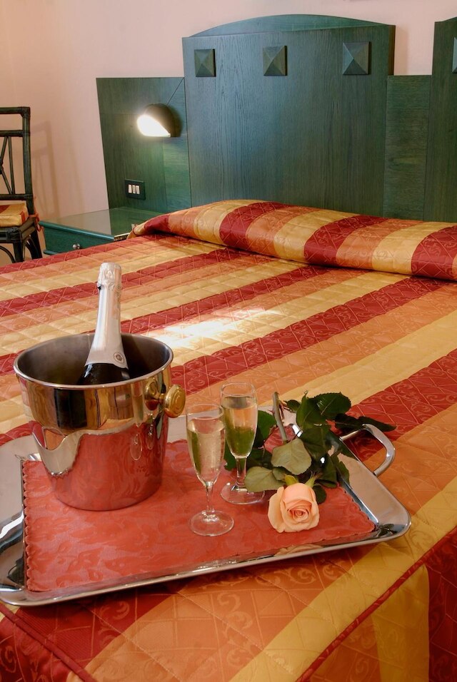 ホテル ボローニャ