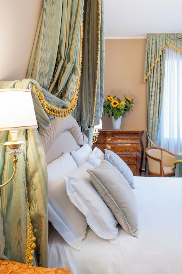 ホテル アル ポンテ デイ ソスピーリ