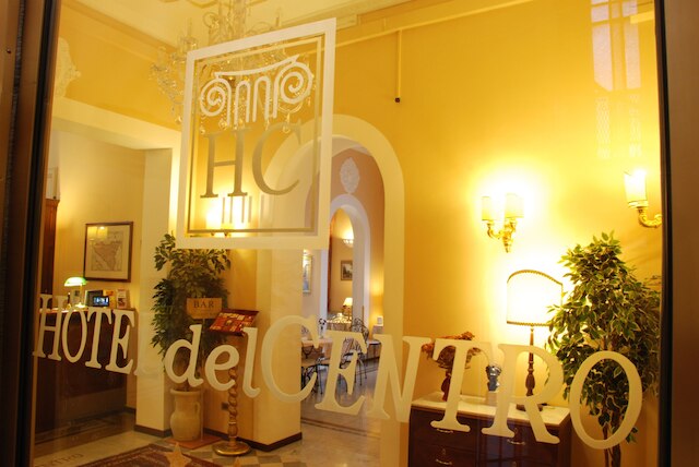 ホテル デル セントロ