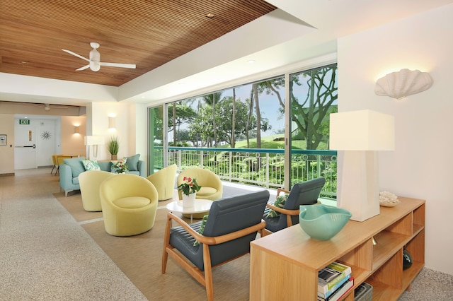 ワイキキ・ショア by アウトリガー