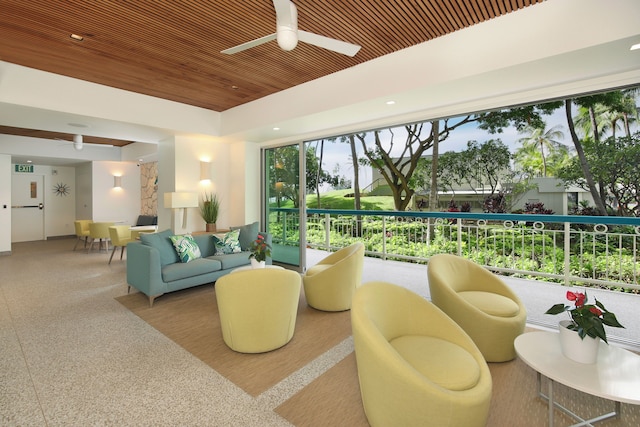 ワイキキ・ショア by アウトリガー