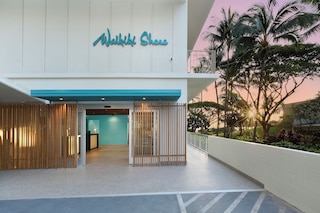 ワイキキ・ショア by アウトリガー