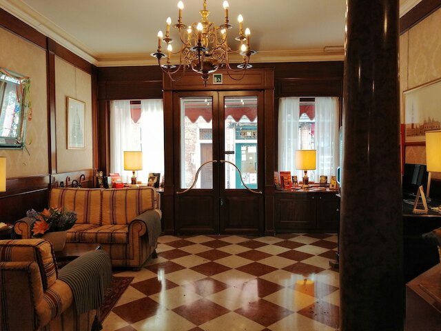 ホテル ファリエール