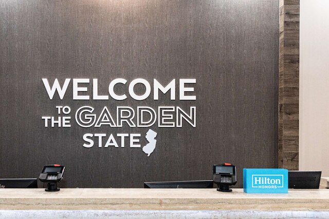 ハンプトン  イン & スイーツ ニューアーク エアポート エリザベス