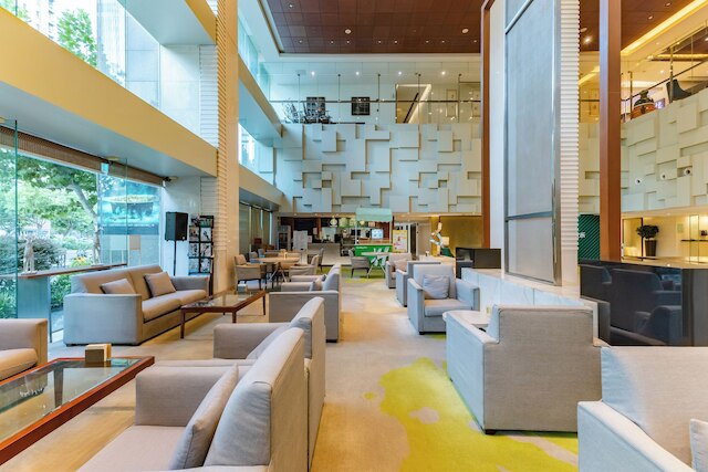 ホリデイ・イン ビスタ 上海 by IHG (上海古井假日酒店)