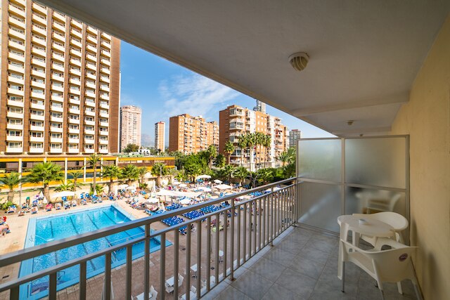 ホテル セルビグループ カリプソ