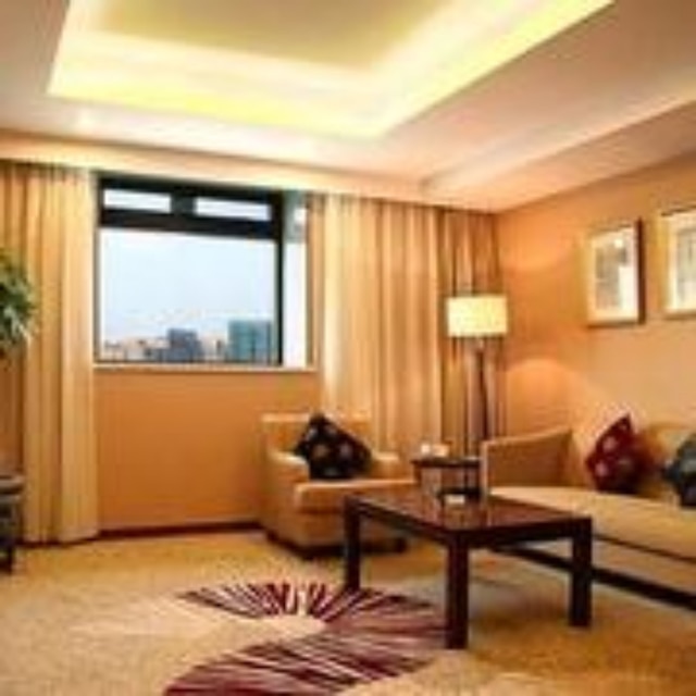 ジン ジャン深圳ホテル (錦江深圳大廈)