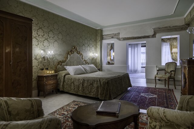 ホテル アル ポンテ アンティコ