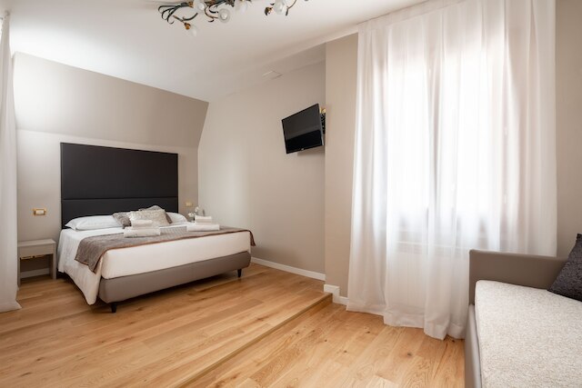 ロカンダ ヘリオン