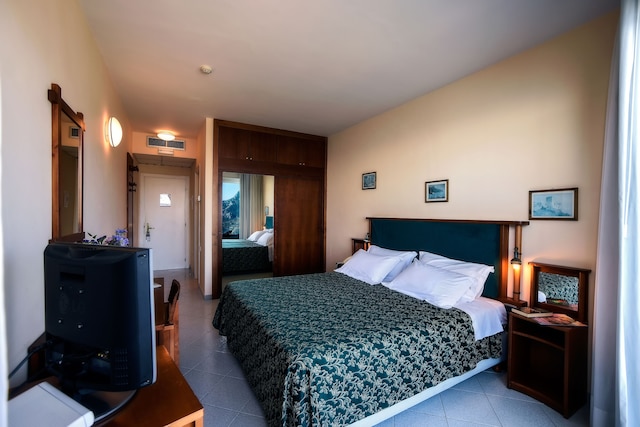 ホテル グラール