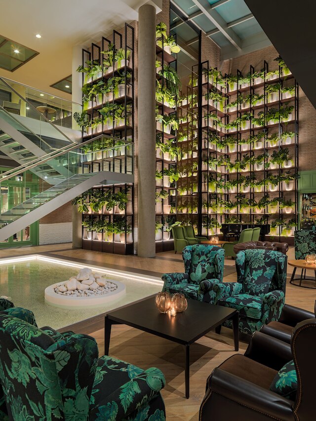 H10 マリーナ バルセロナ