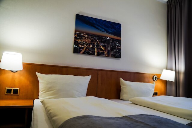 ホテル ニエデルラデール ホフ