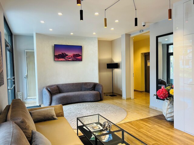 ホテル ニエデルラデール ホフ