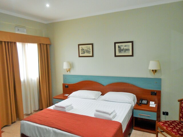 ホテルリビエラ フィウミチーノ