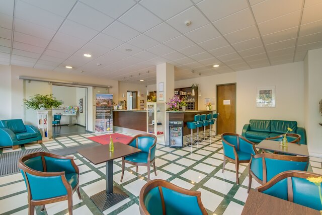 カム イン ベルリン クアフェルステンダム