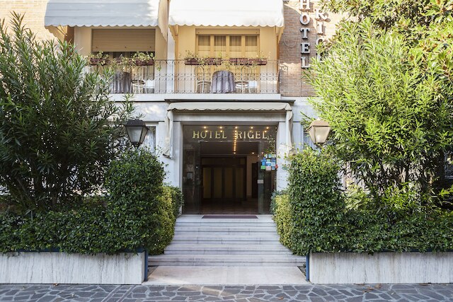 ホテル リゲル