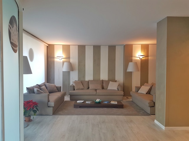 プラス ウェルカム ミラノ