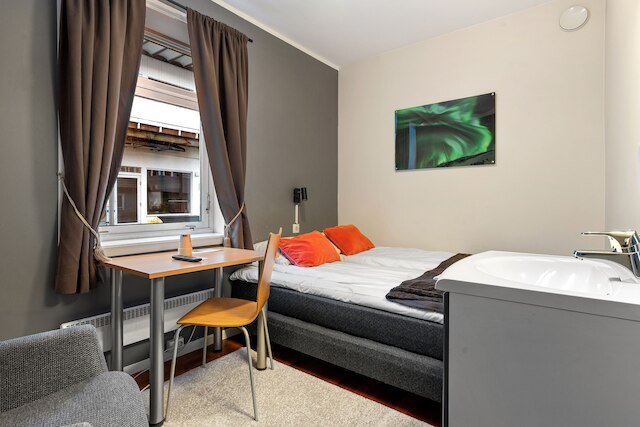 エンター バックパック ホテル