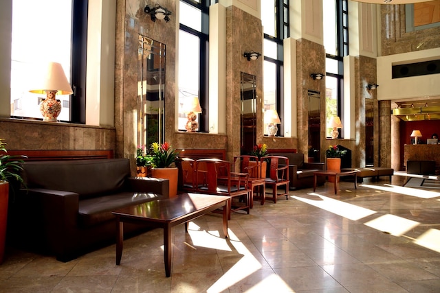 倉敷ロイヤルアートホテル