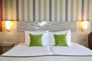 ニュー オルリー