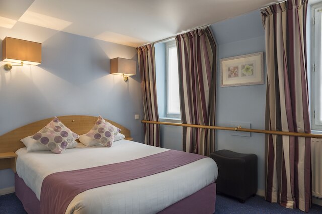 ホテル フランス アルビオン