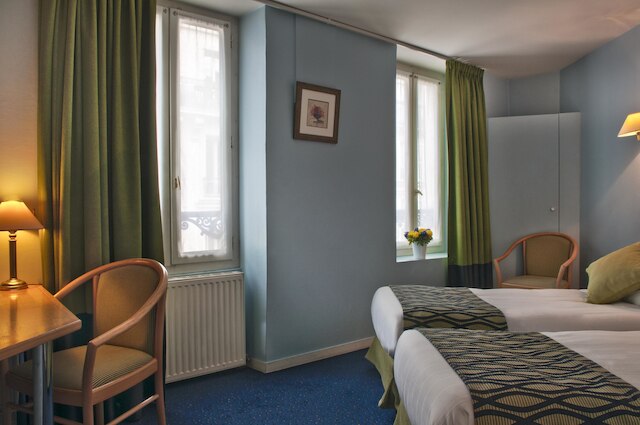 ホテル フランス アルビオン