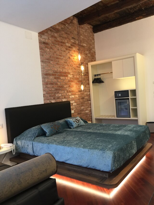 ホテル アル ビビット