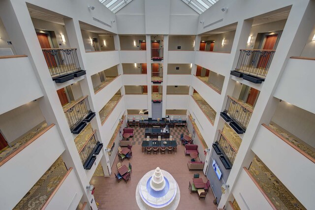 ハンプトン イン & スイーツ ロックビル センター