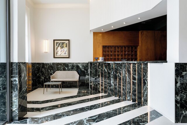 ベスト ウェスタン プラス ホテル プラザ