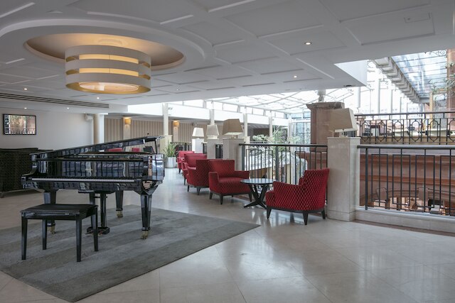 ザ クラウン ロンドン